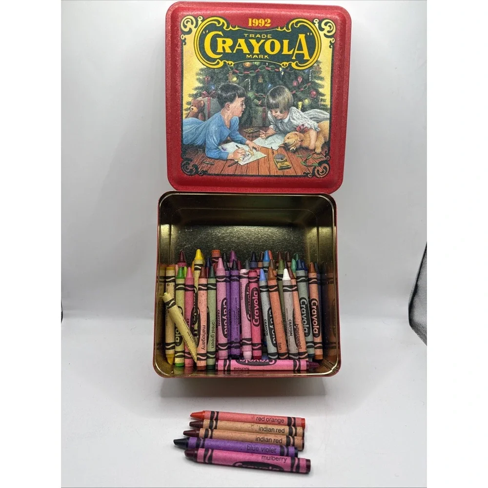 1992 Crayola Collectible Holiday Tin Crayola Crayons W/Retired Crayons